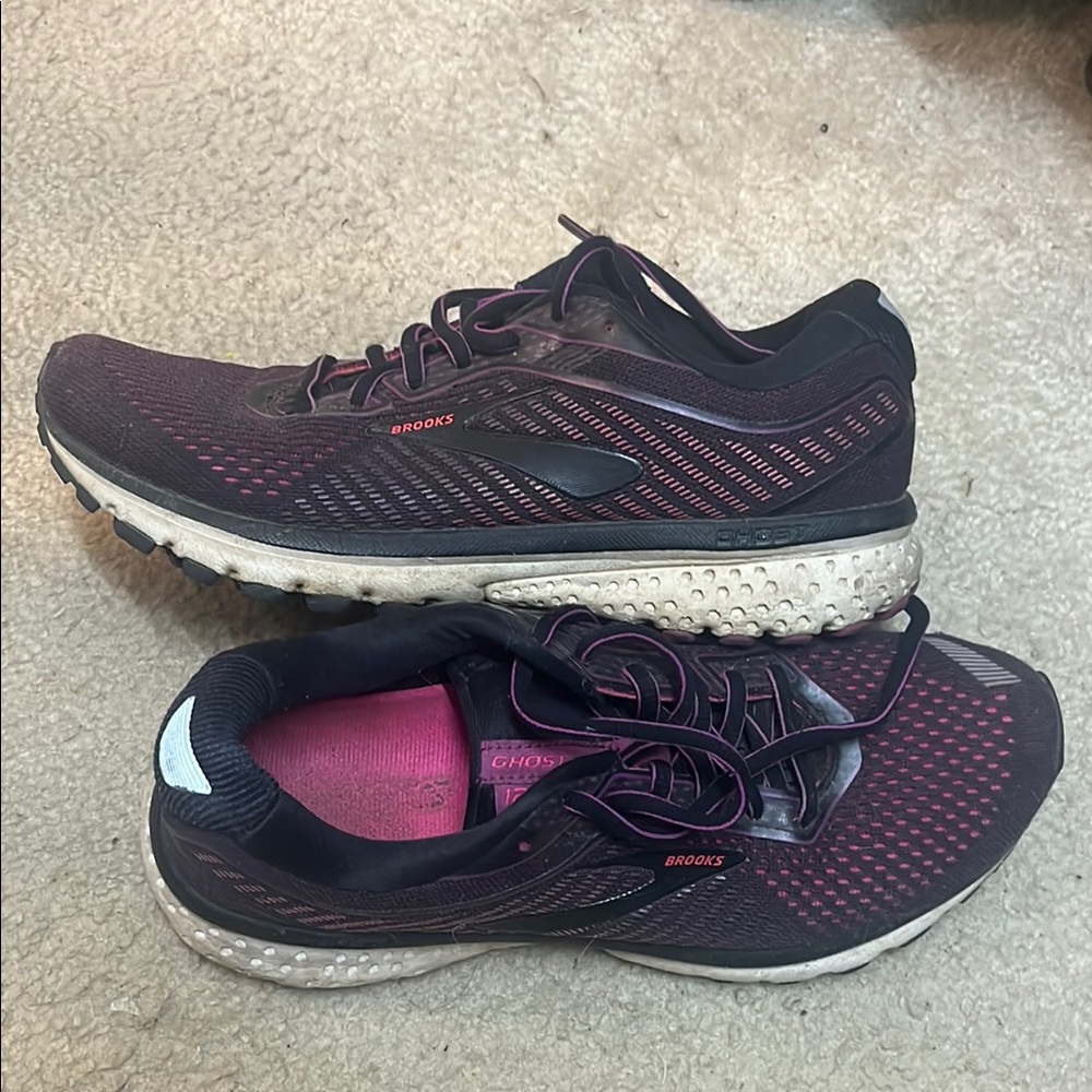 Brooks Women's Ghost 12 Running Shoes